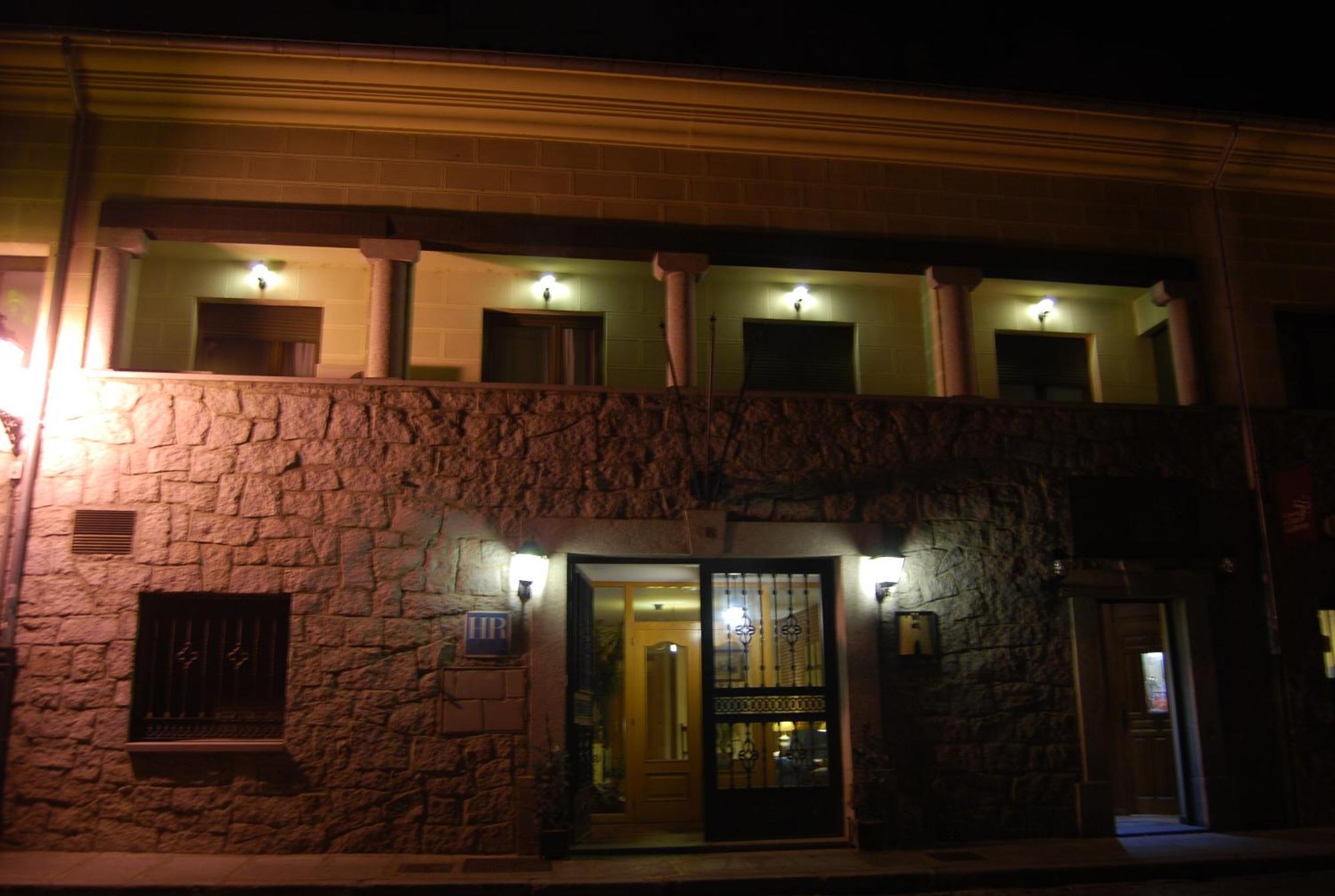 Hotel Arco San Vicente Ávila Esterno foto